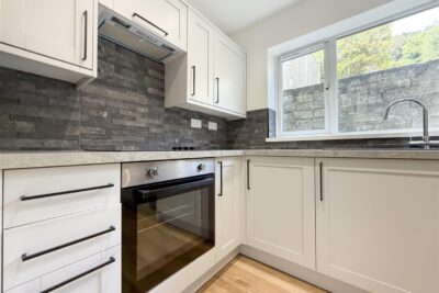 house - terraced for sale clydach road
