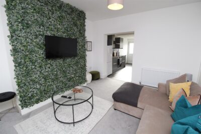 house for rent ynysygored road