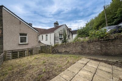 house for sale llantwit road