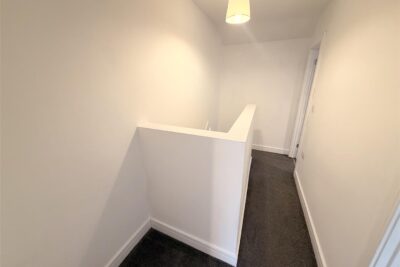 house - terraced for rent princess street