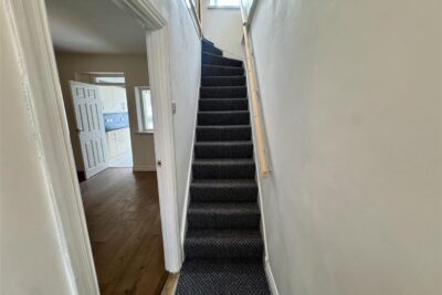 house - terraced for rent church road
