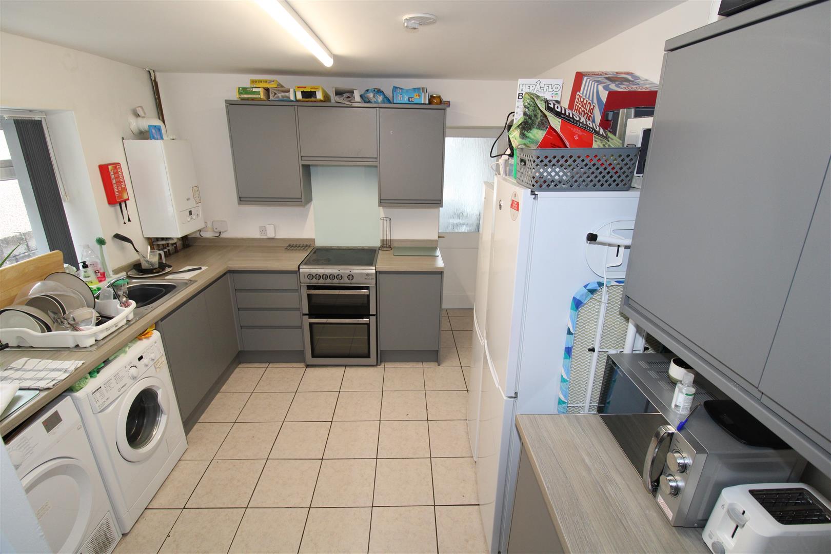 house - terraced for rent collins terrace