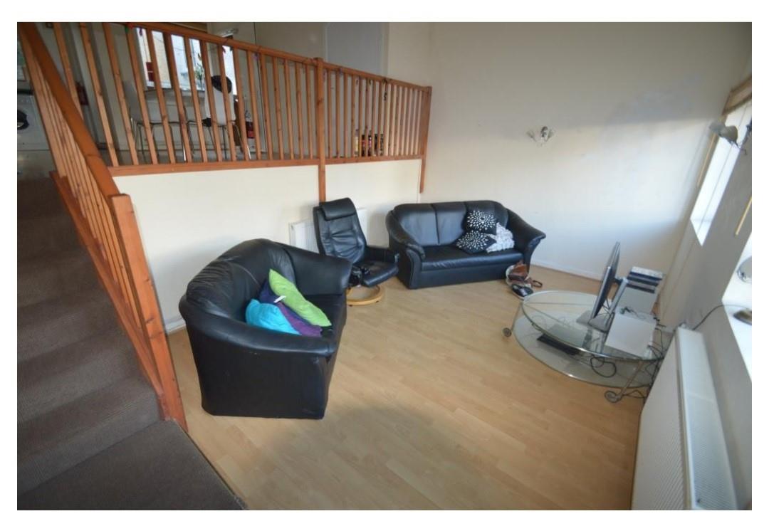 house - terraced for sale wood road