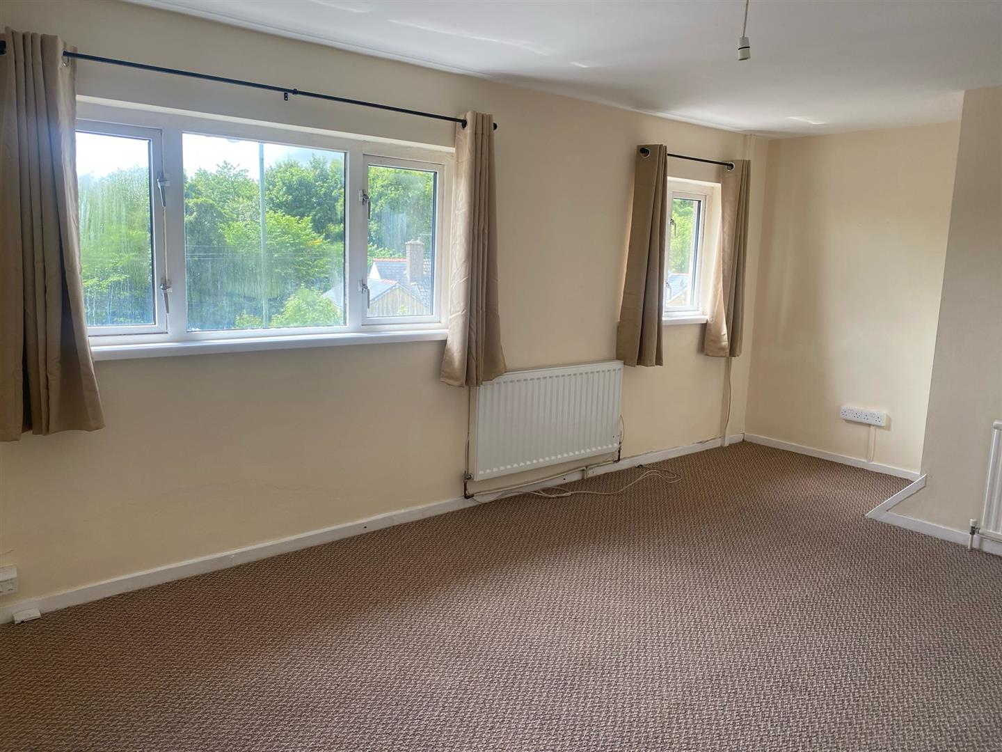 flat for rent heol helig