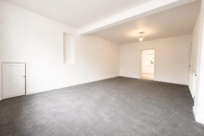 house - terraced for rent brown street