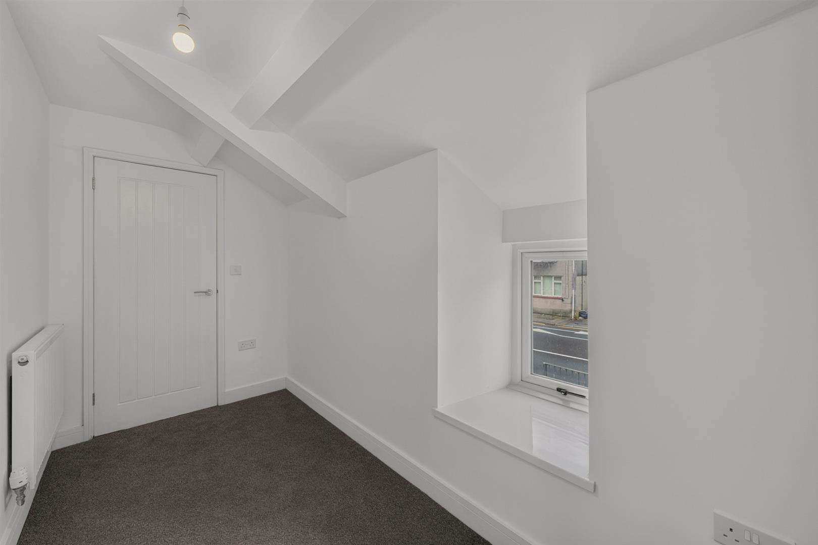 house - semi-detached for sale bethania street