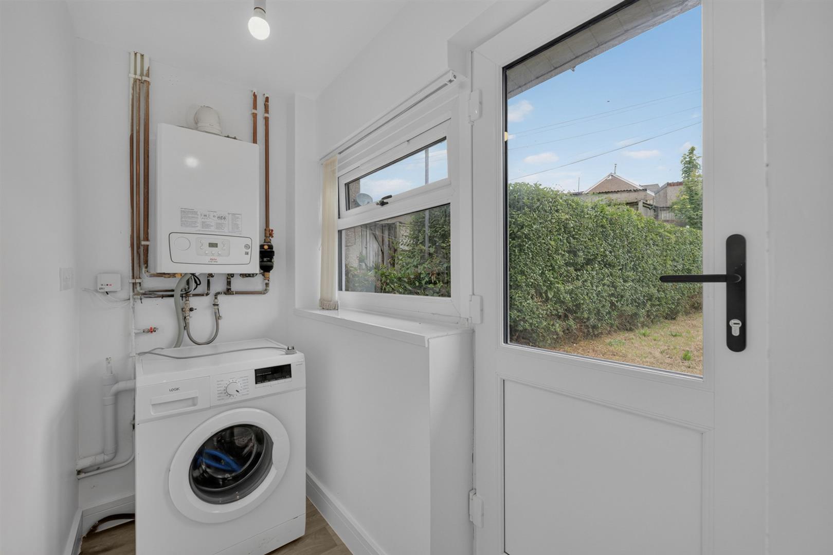 house - semi-detached for sale bethania street