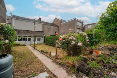 house - semi-detached for sale bethania street
