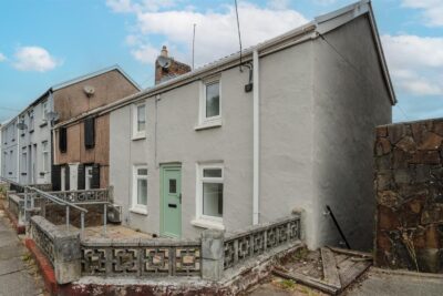 house - semi-detached for sale bethania street