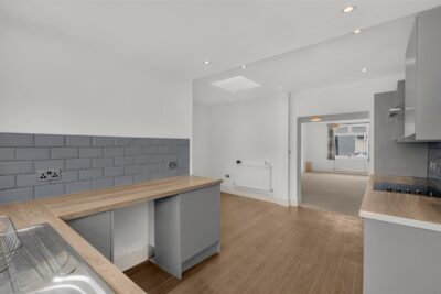 house - terraced for sale ynysygored road