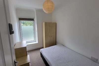 room for rent meadow street