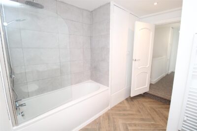 house - terraced for rent mountain ash road