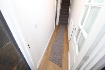 house - terraced for rent mountain ash road