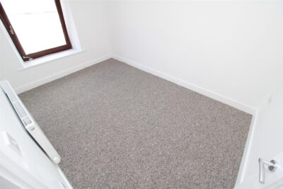 house - terraced for rent mountain ash road