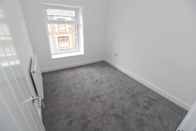 house - terraced for rent hearts of oak cottages