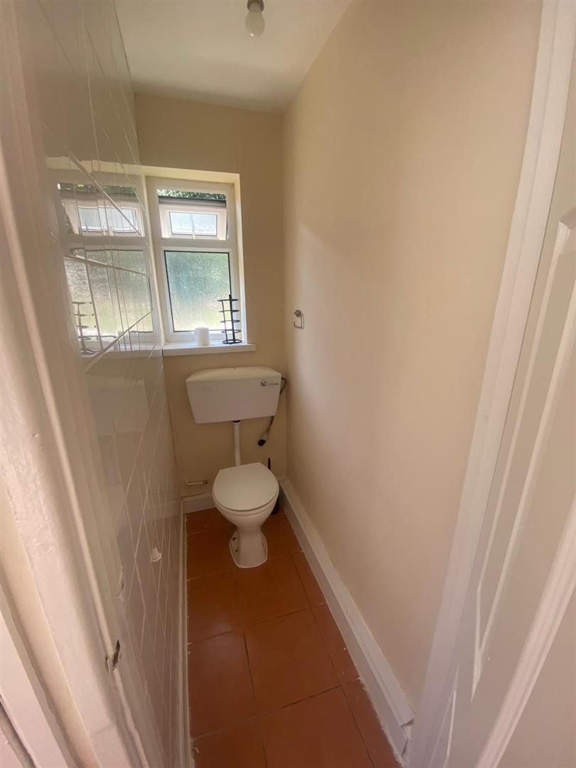 room for rent brook street
