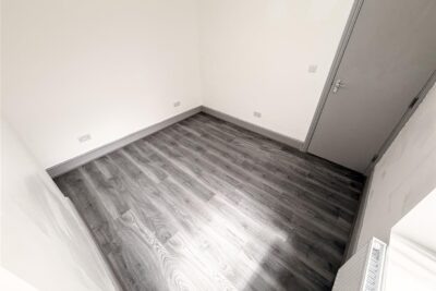 flat for rent hilda street