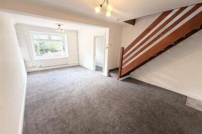 house - terraced for rent cleighton terrace
