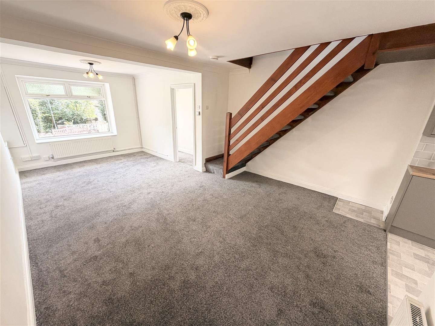 house - terraced for rent cleighton terrace