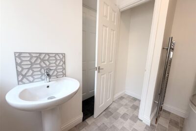 house - terraced for rent cleighton terrace