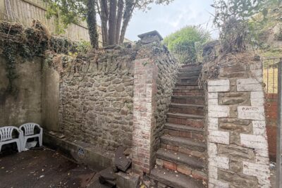house - end terrace for rent neath road