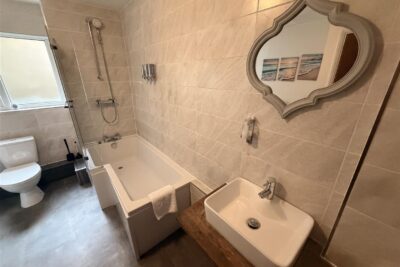 house - end terrace for rent neath road