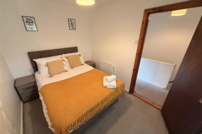 house - end terrace for rent neath road