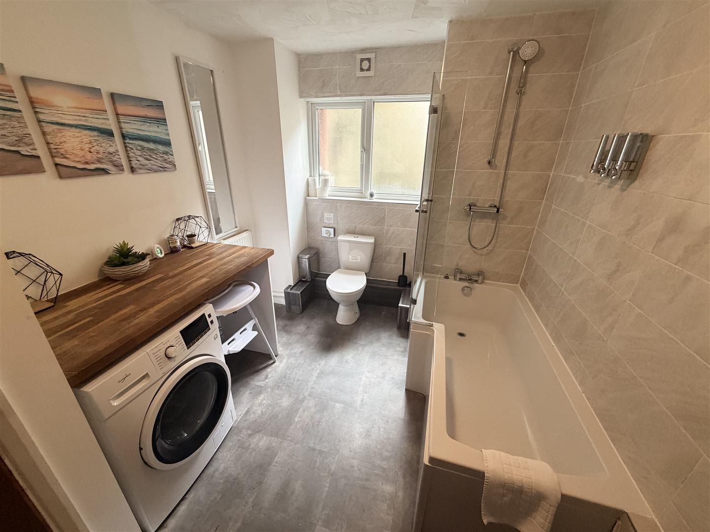 house - end terrace for rent neath road