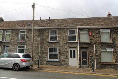 house - terraced for rent tyntyla road