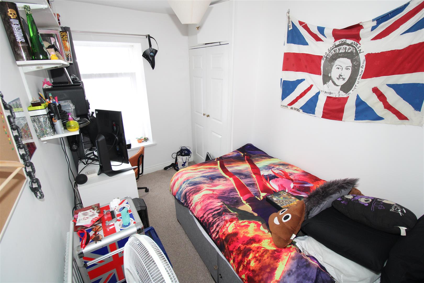 room for rent collins terrace