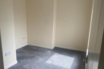 house - terraced for rent bryn crescent