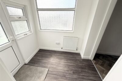 house - end terrace for rent penn street