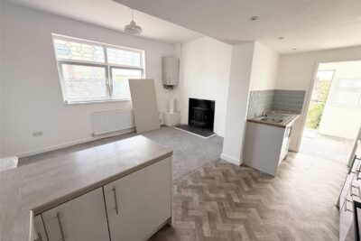 house - end terrace for rent penn street
