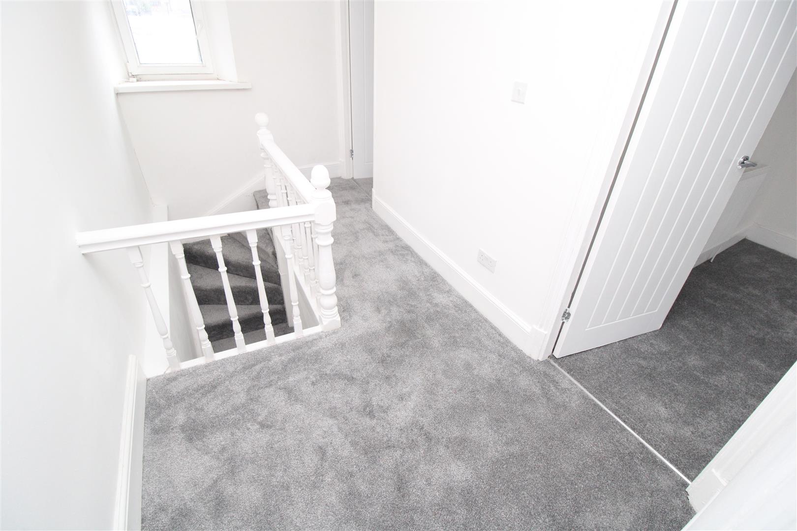 house - terraced for rent brithweunydd road