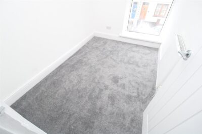 house - terraced for rent brithweunydd road
