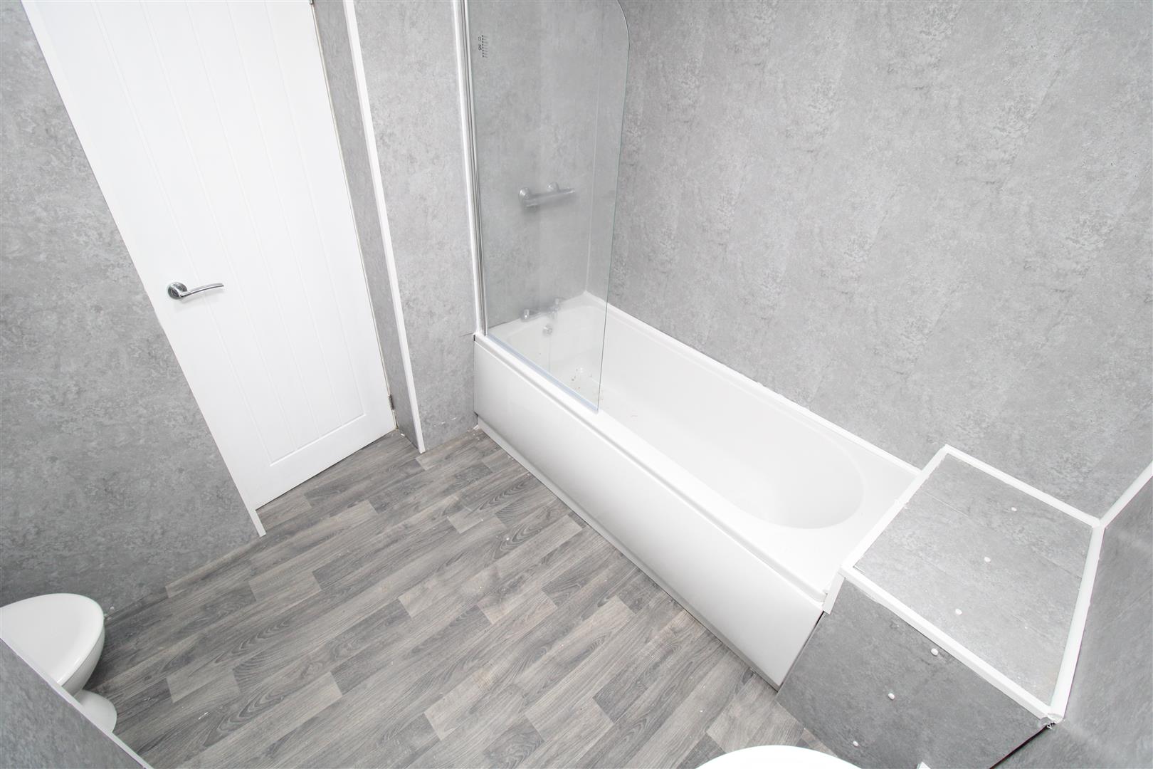 house - terraced for rent brithweunydd road