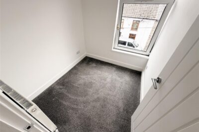 house - end terrace for rent rhys street