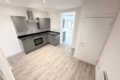house - end terrace for rent rhys street