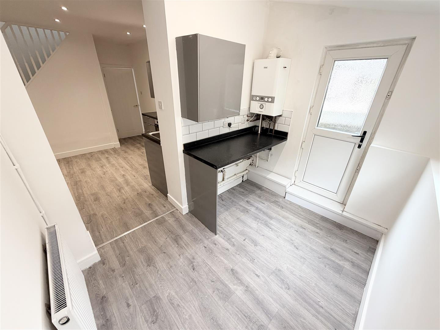 house - end terrace for rent rhys street