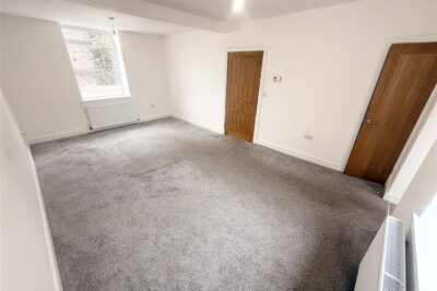 house for rent pontypridd road