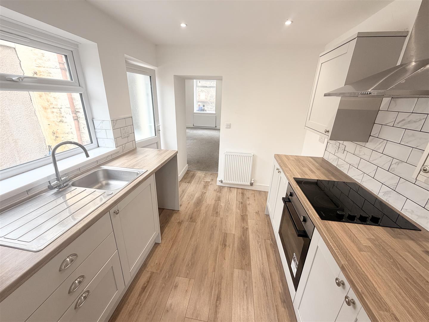 house for rent pontypridd road