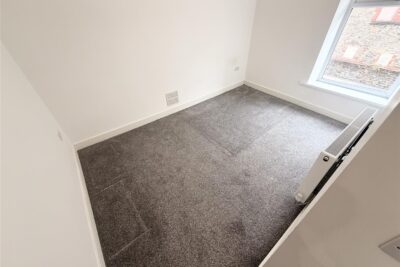 house for rent pontypridd road