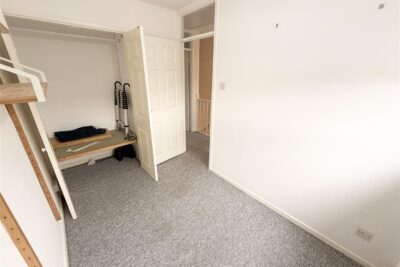 house for rent llys garth