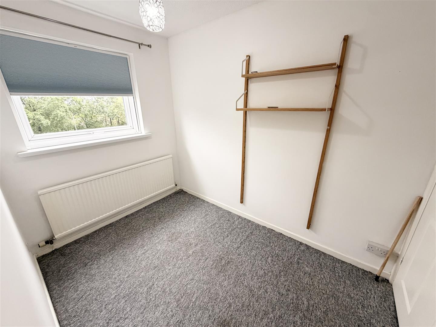 house for rent llys garth