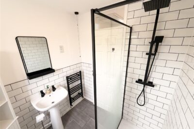 house for rent llys garth