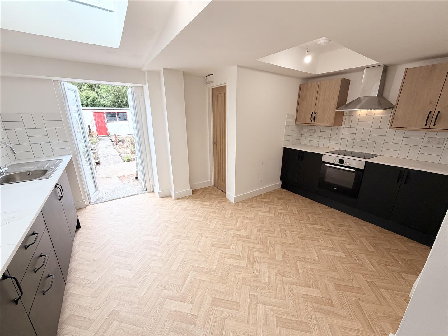 house - terraced for rent eileen place