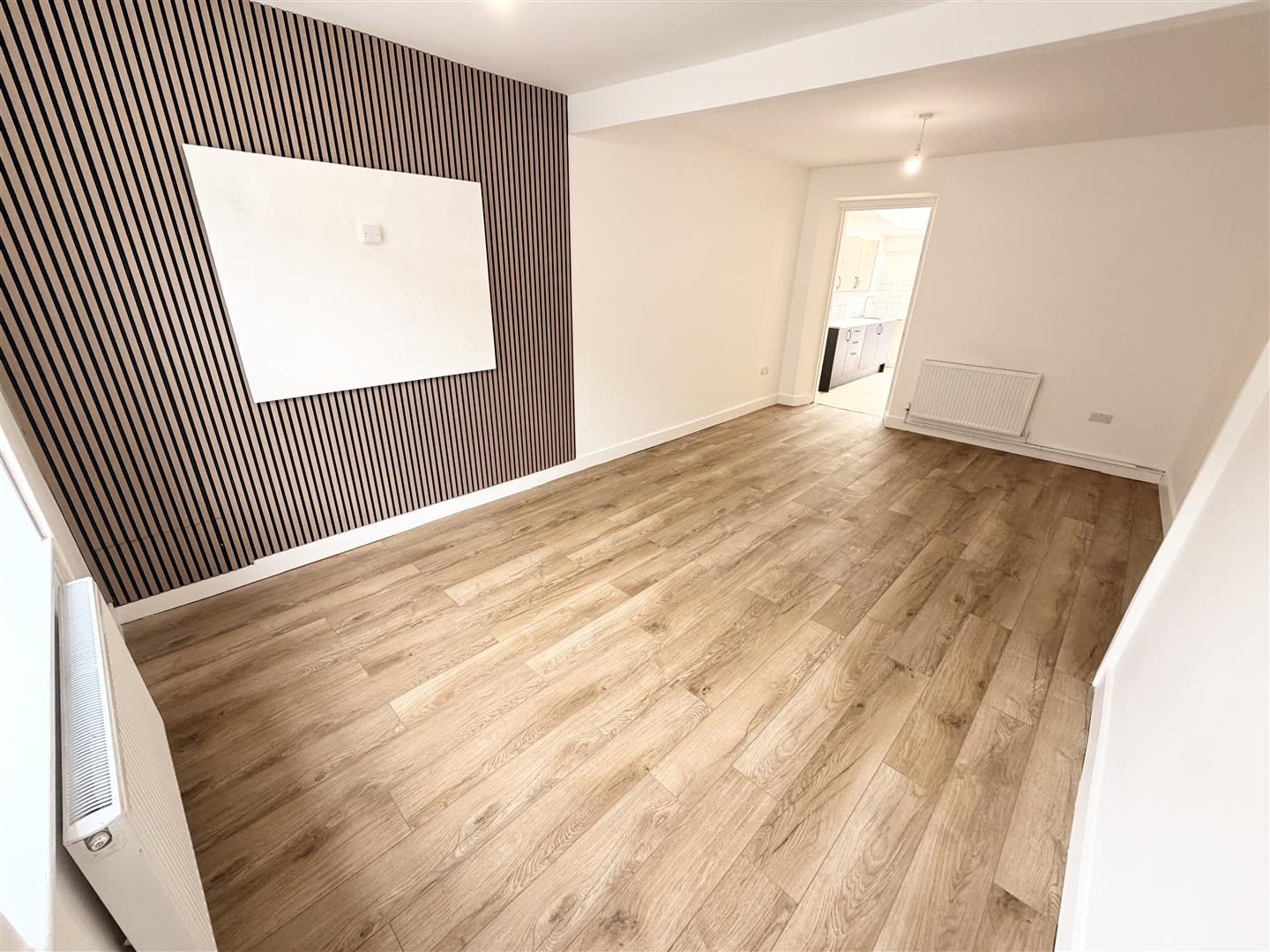 house - terraced for rent eileen place