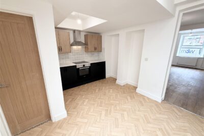 house - terraced for rent eileen place