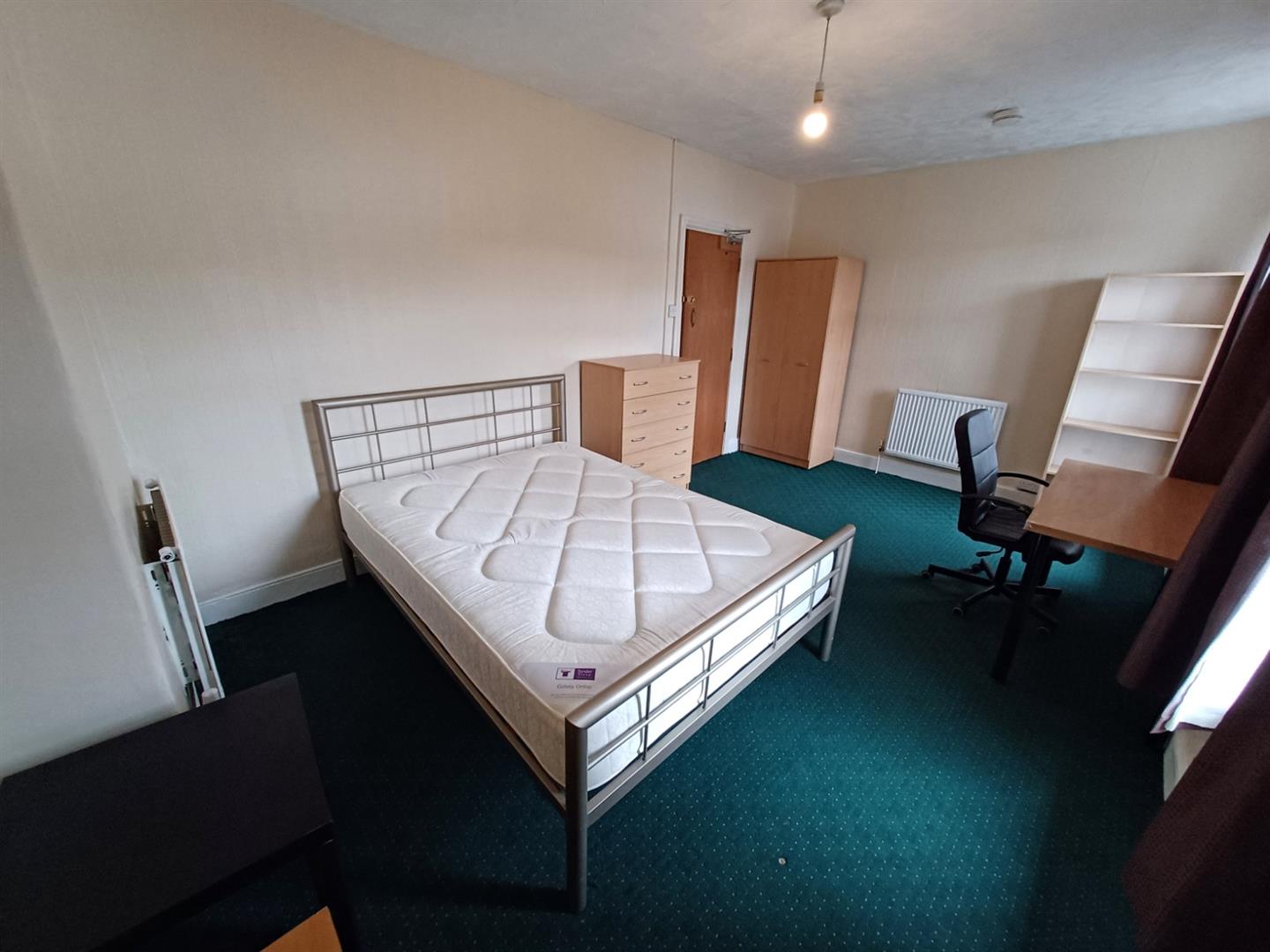 room for rent queen street