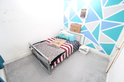house - terraced for rent eureka place